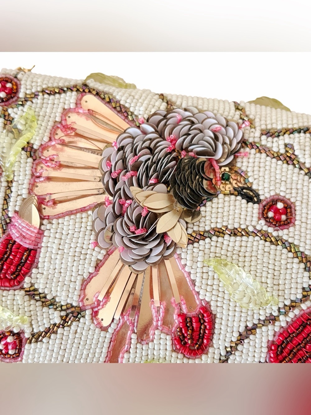 NWT Beaded Floral Hummingbird Embellished Crossbody Bag - Picture 3 of 5